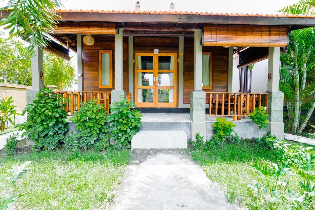 Damar Sanjaya Uttama Villa Amed  Exterior photo
